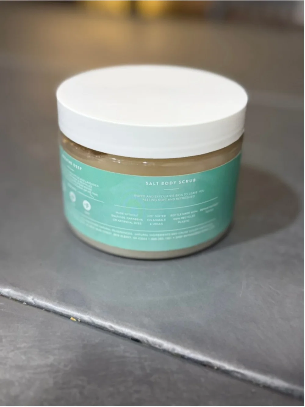 Aroma Breathe Deep Eucalyptus Lavender Salt Body Scrub 17 oz Vitamin E Sealed